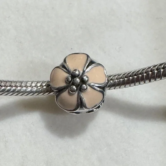 Pandora Hibiscus Clip Charm - Picture 1 of 6